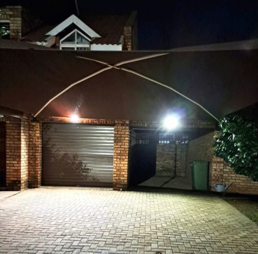 3 Bedroom Property for Sale in Baillie Park North West